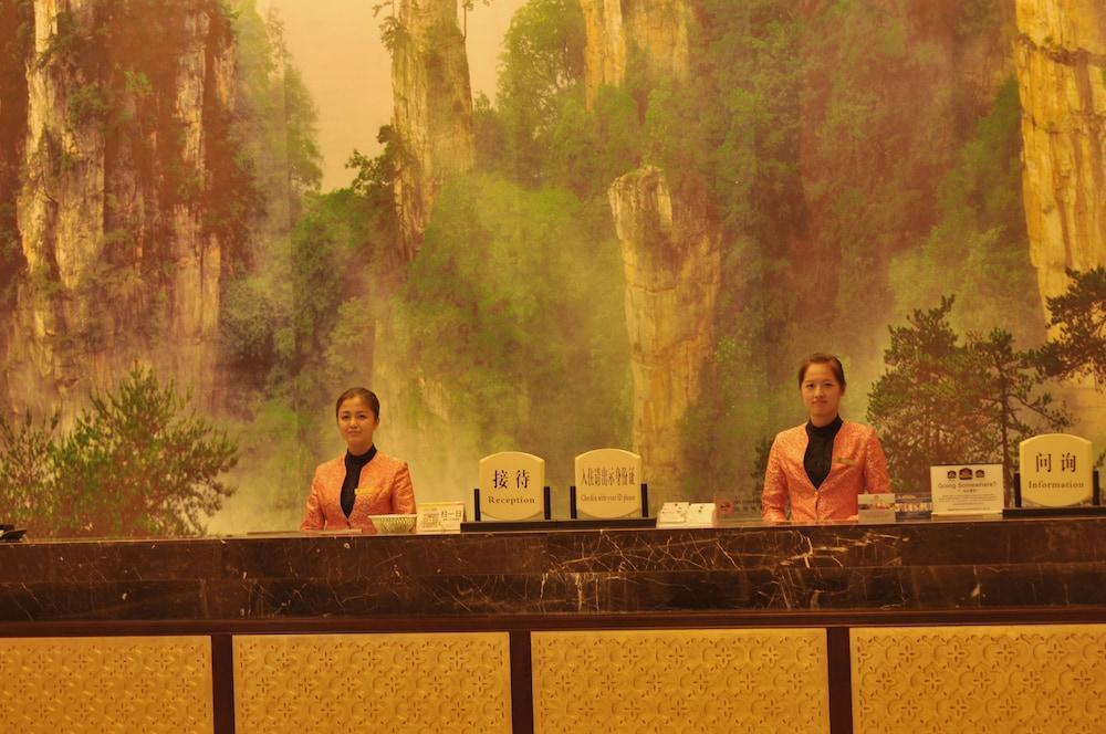 Best Western Plus Grand Hotel Zhangjiajie Exterior foto